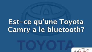 Est-ce qu’une Toyota Camry a le bluetooth?